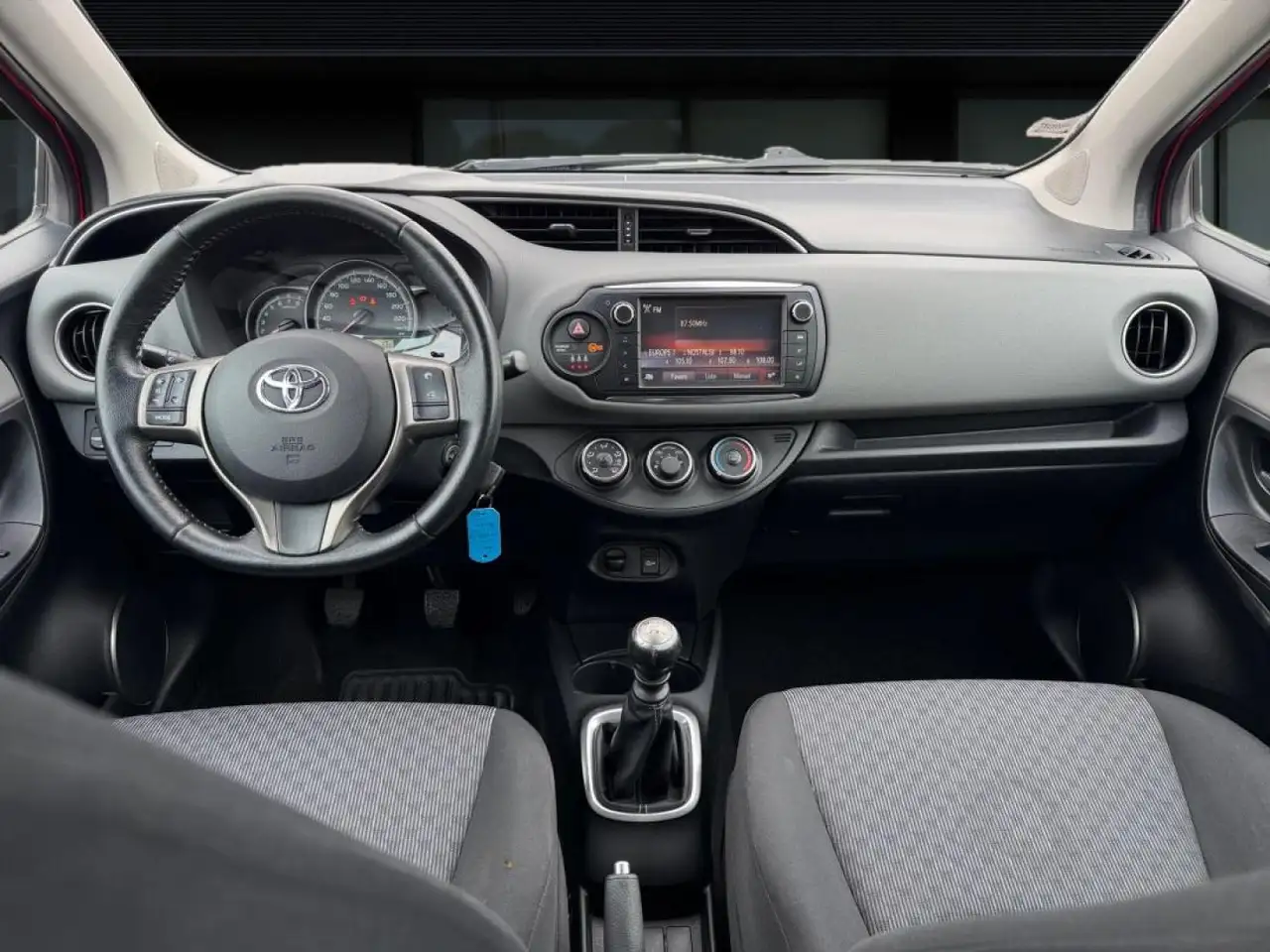 Toyota Yaris Yaris — photo 10