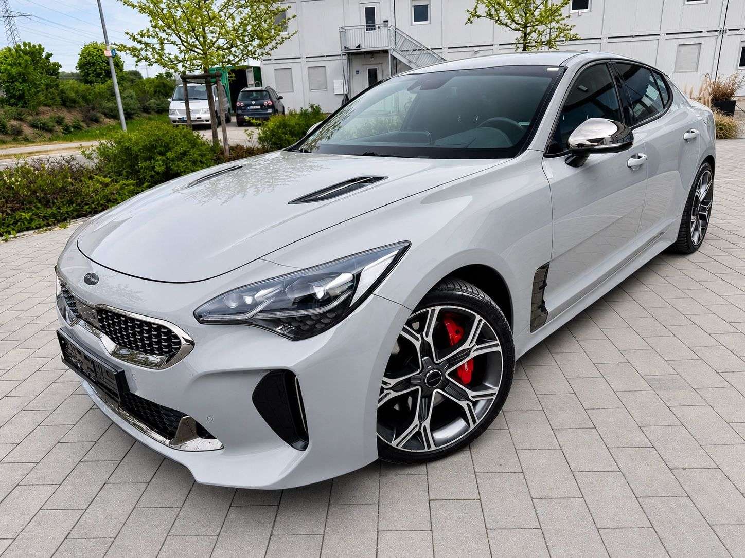 Second hand Kia Stinger 3.3