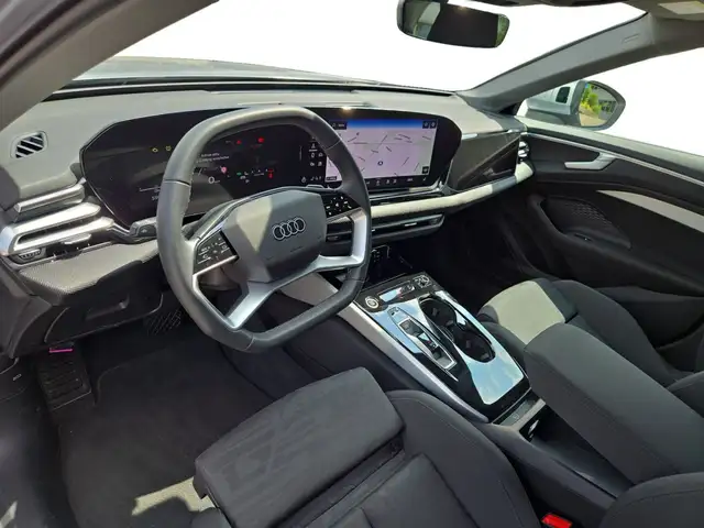 Audi A6 view 4