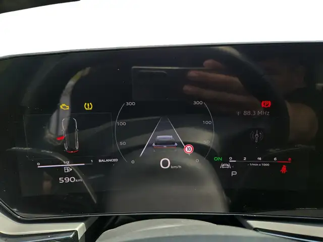 Audi A6 view 9