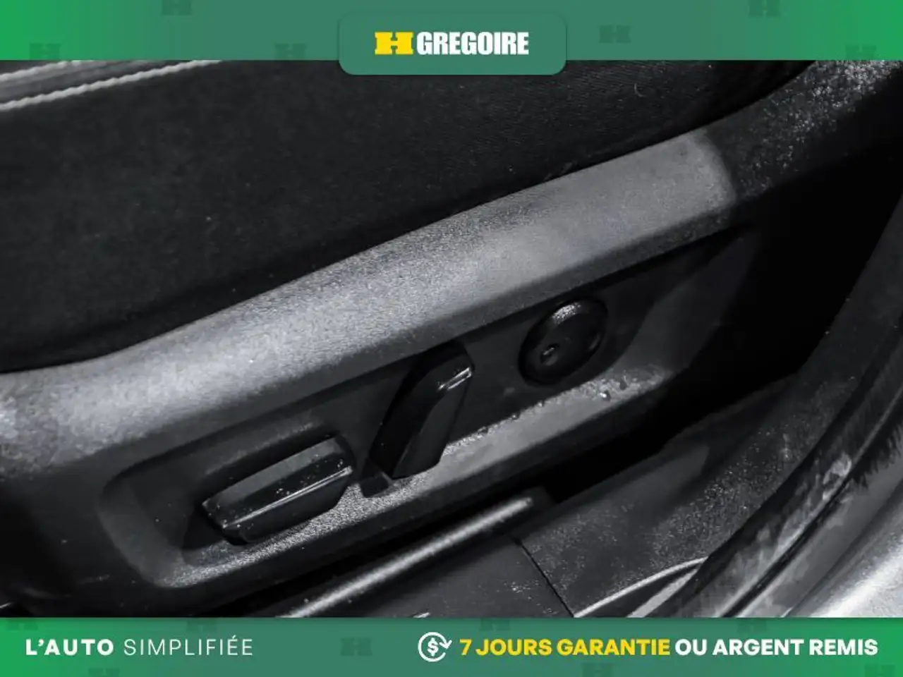 Nissan Rogue fotografie Nissan Rogue