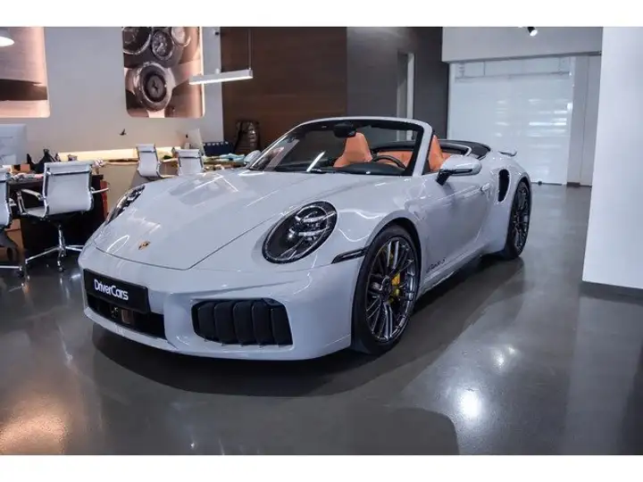Porsche Turbo 2026, foto 2