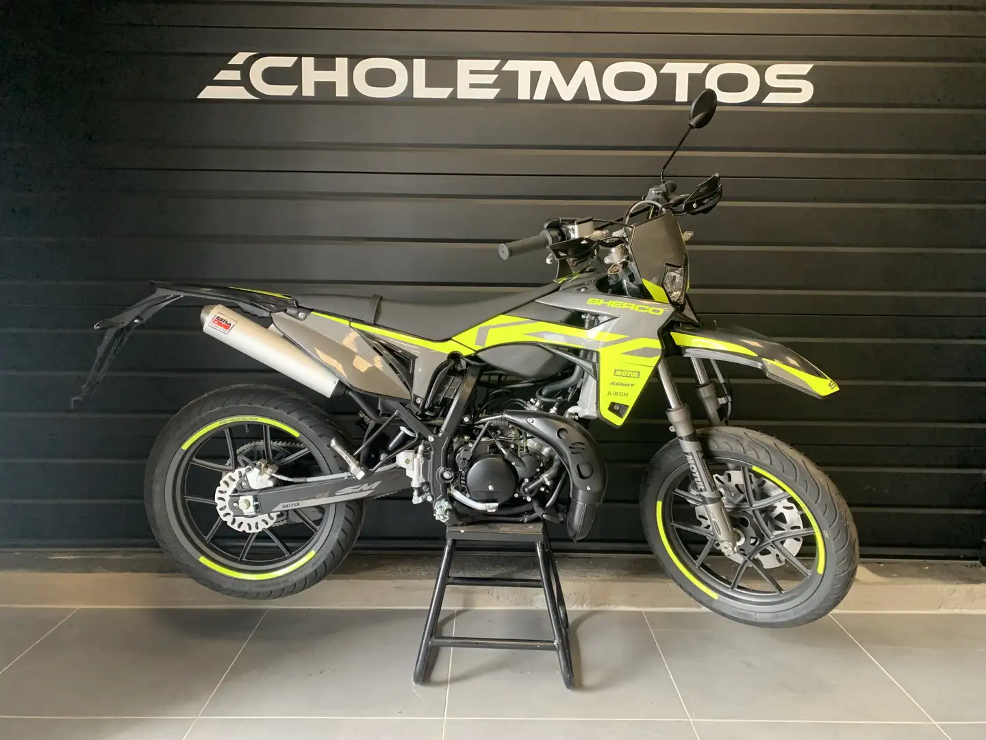 Sherco Grau - 1