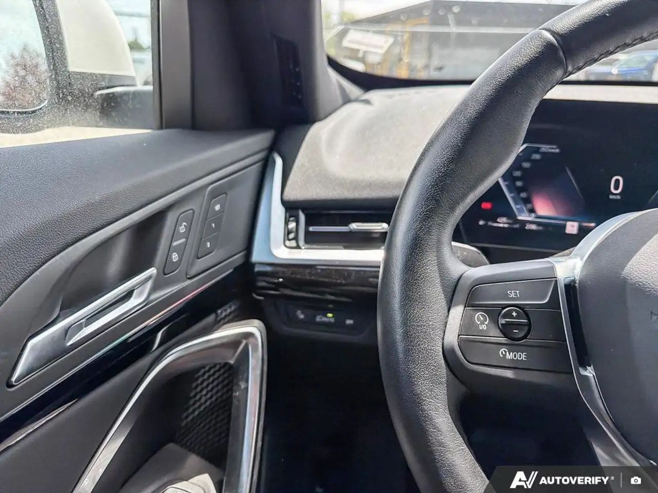 BMW X1 снимка BMW X1