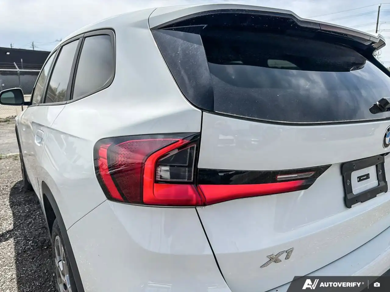 BMW X1 снимка BMW X1