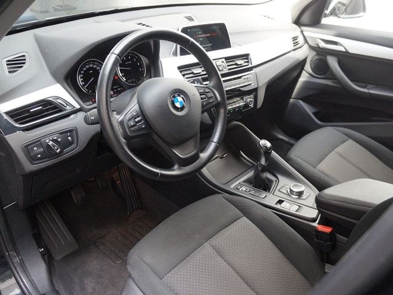 BMW X1 sDrive18i Advantage Navi PDc Sitzhz Tempomat — photo 8