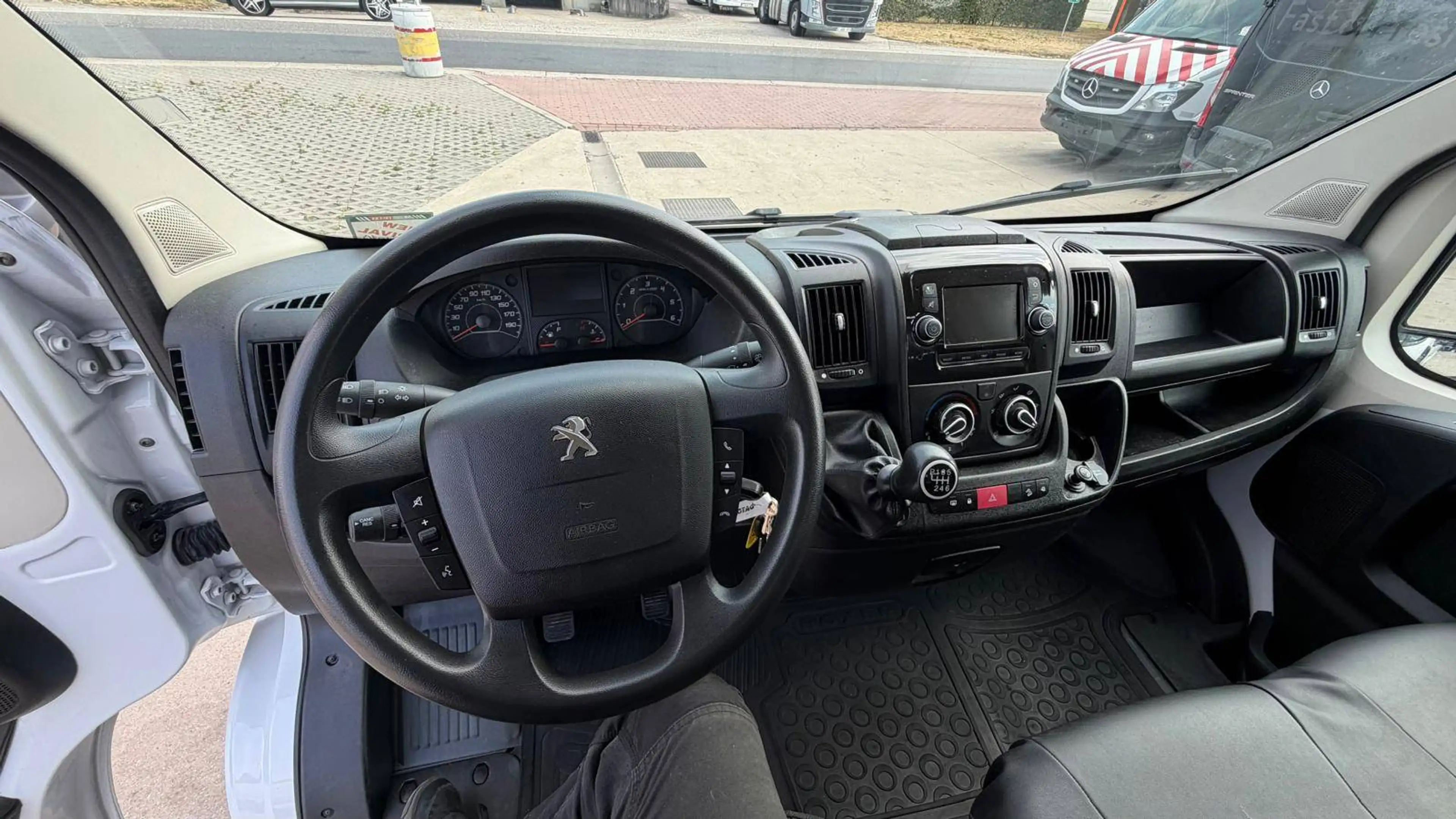Peugeot Boxer Boxer 2.2 BlueHDi L3 Premium S/S (EU6.3)