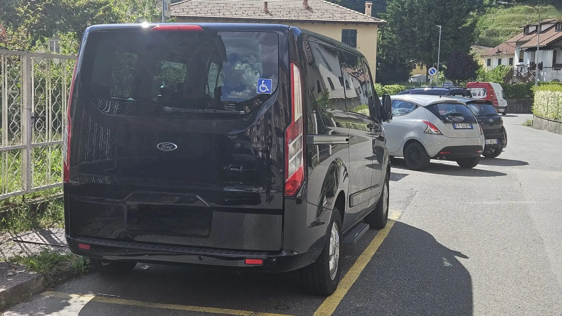 Ford Tourneo Custom Nero - 2