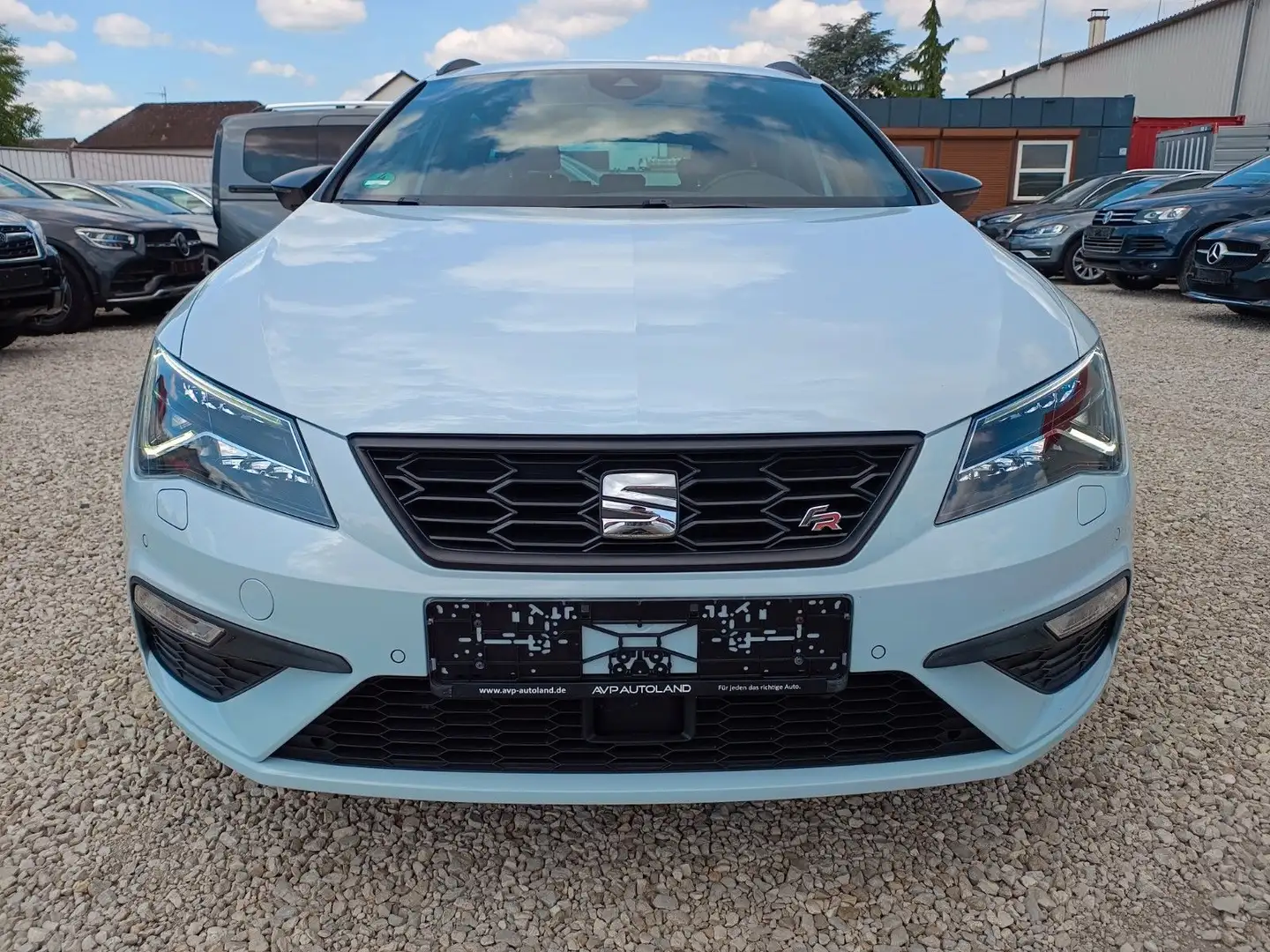 SEAT Leon ST FR Black Matt Edition, Panorama, Navi Gris - 2