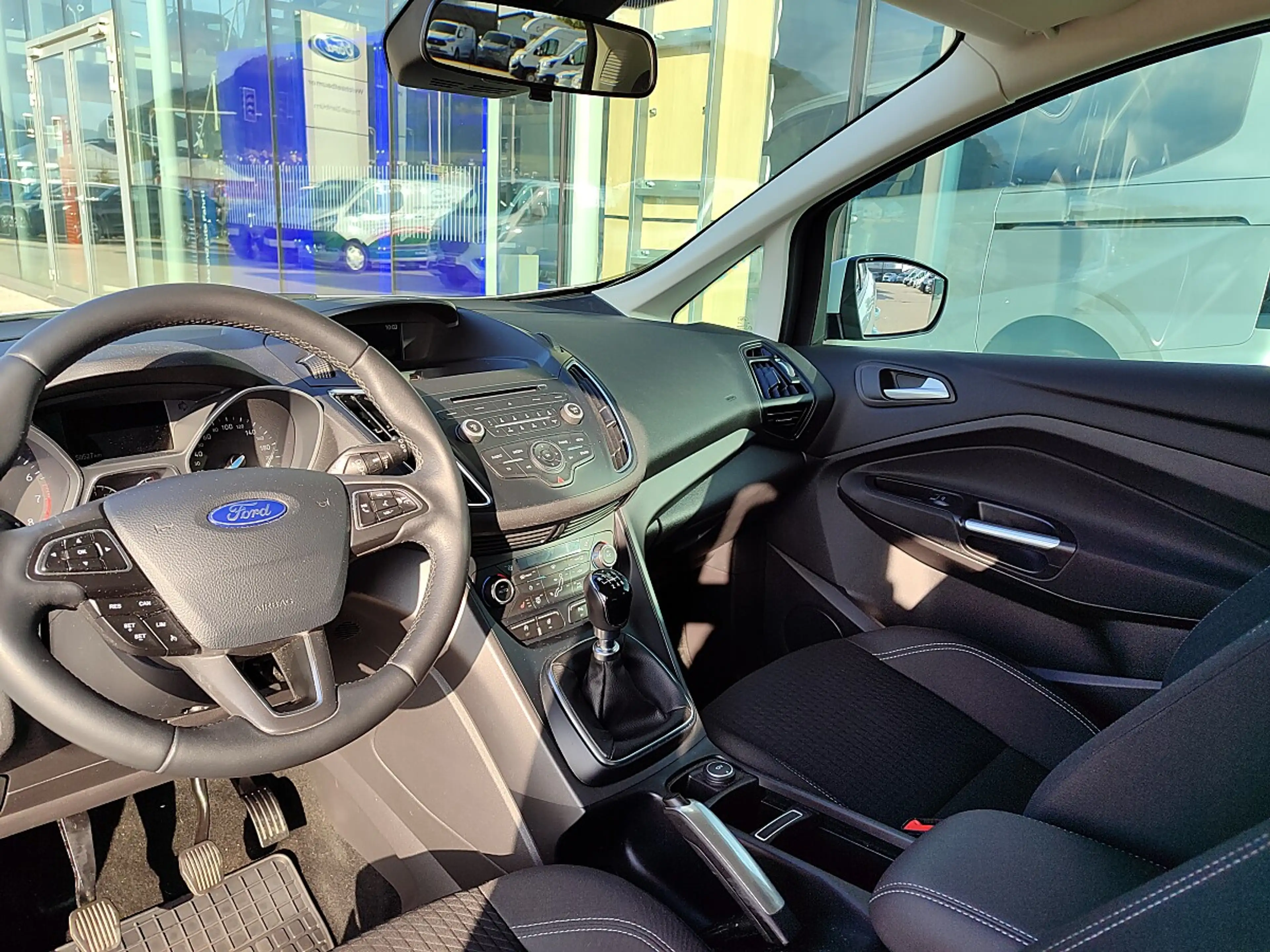 Ford Grand C-Max Grand C-MAX Trend 1,0 EcoBoost S/S — photo 11