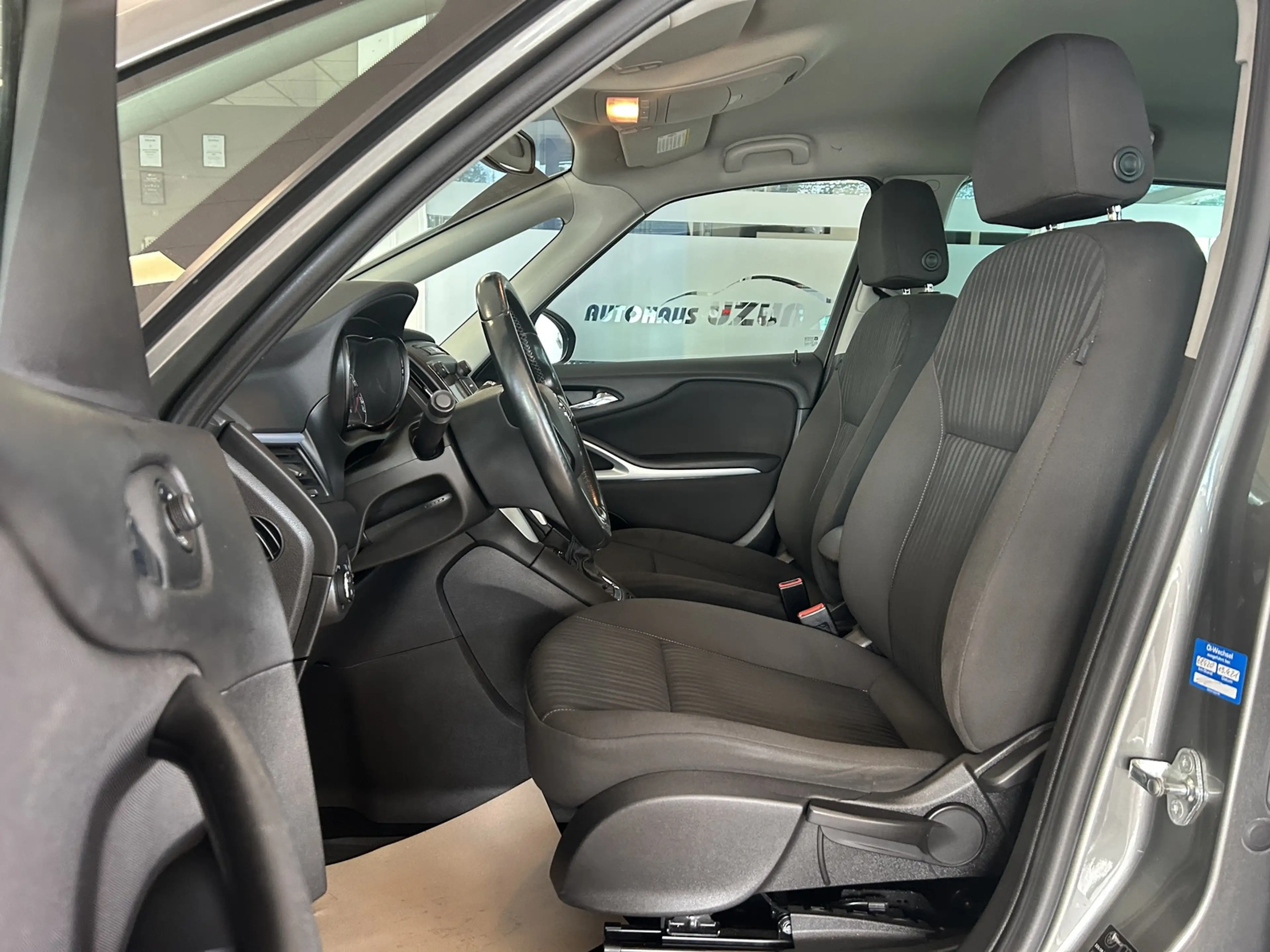 Opel Zafira Tourer ecoFlex 7-Sitzer Navi Klima 2.Hand — photo 12