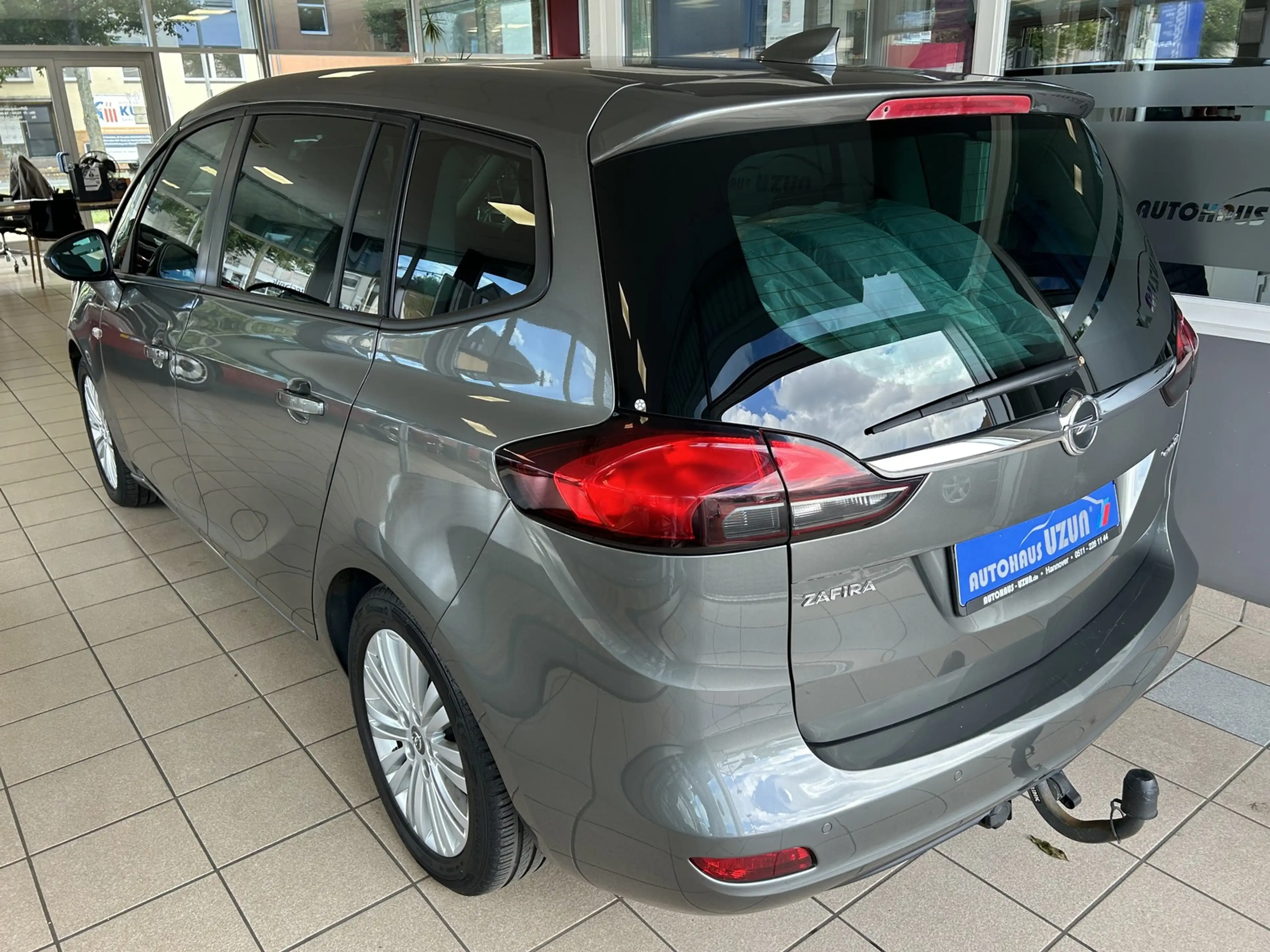Opel Zafira Tourer ecoFlex 7-Sitzer Navi Klima 2.Hand — photo 7