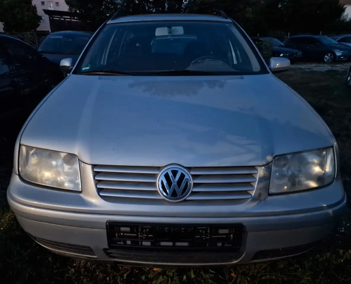Volkswagen Bora 2.0 TSI Edition Variant, foto 2