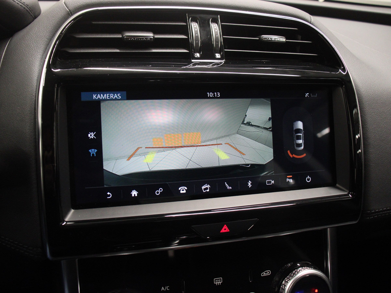 Jaguar XE D180 Aut. S LED SHZ PDC Navi el. Sitze Klima — photo 8