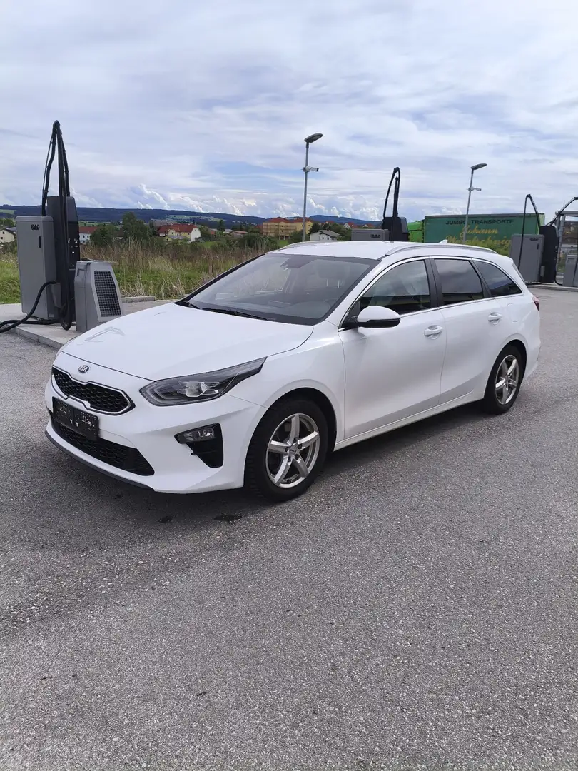 Kia Ceed SW / cee'd SW SW 1,6 CRDi SCR ISG Gold 48V DCT AHK Garantie - 1