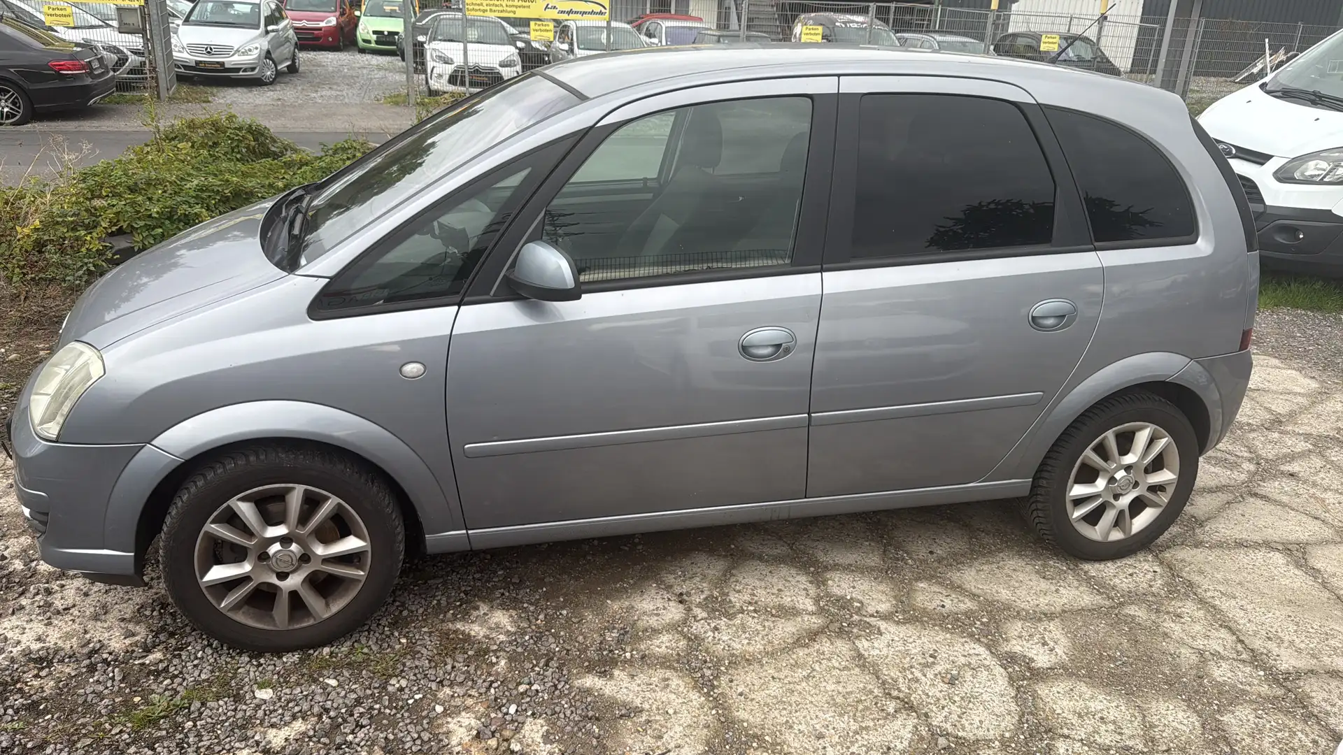 Opel Meriva Basis 1.6 HU 11/26 Grau - 2