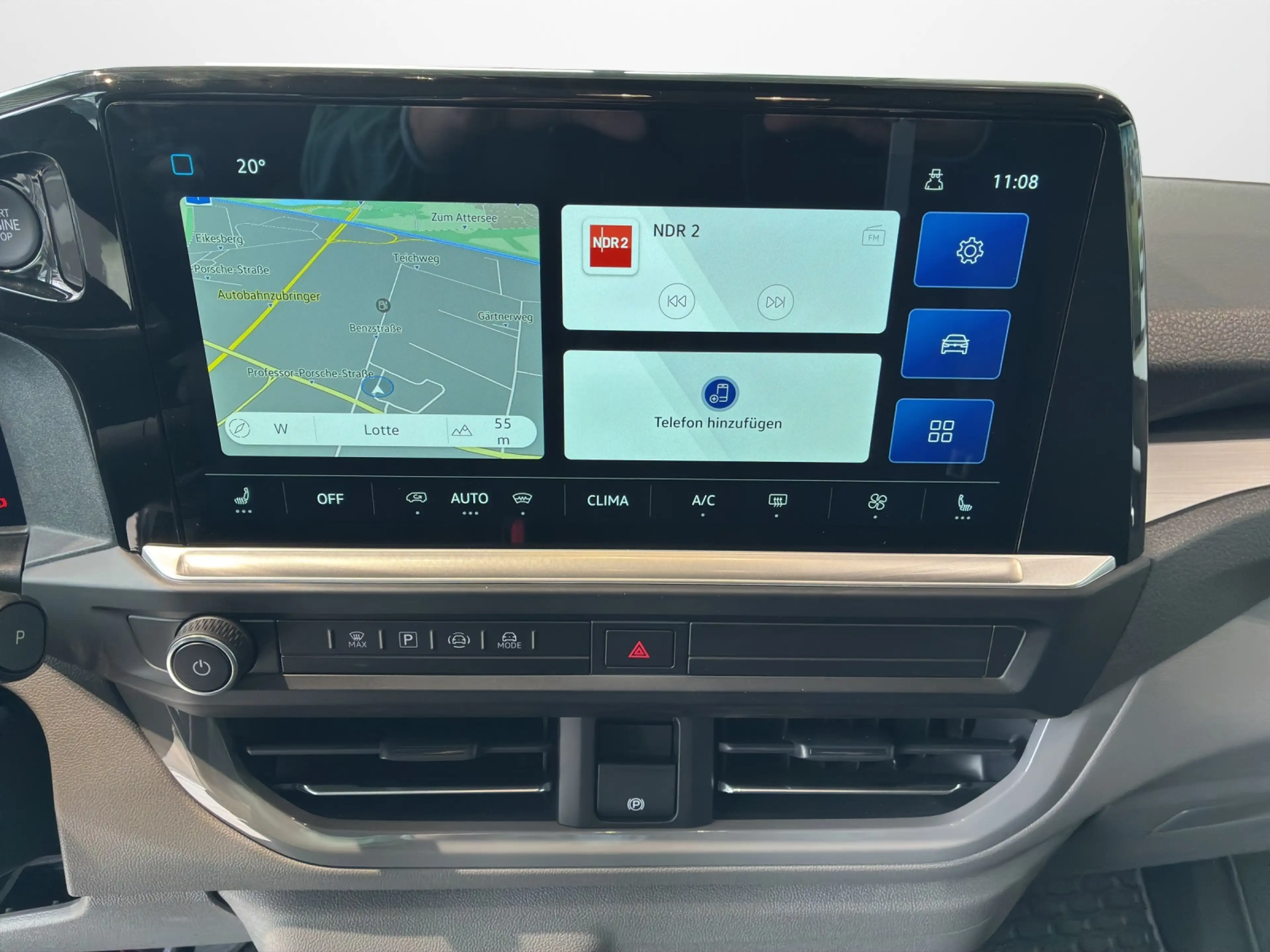 Volkswagen T7 Caravelle -e BEV Life 9-S — photo 10