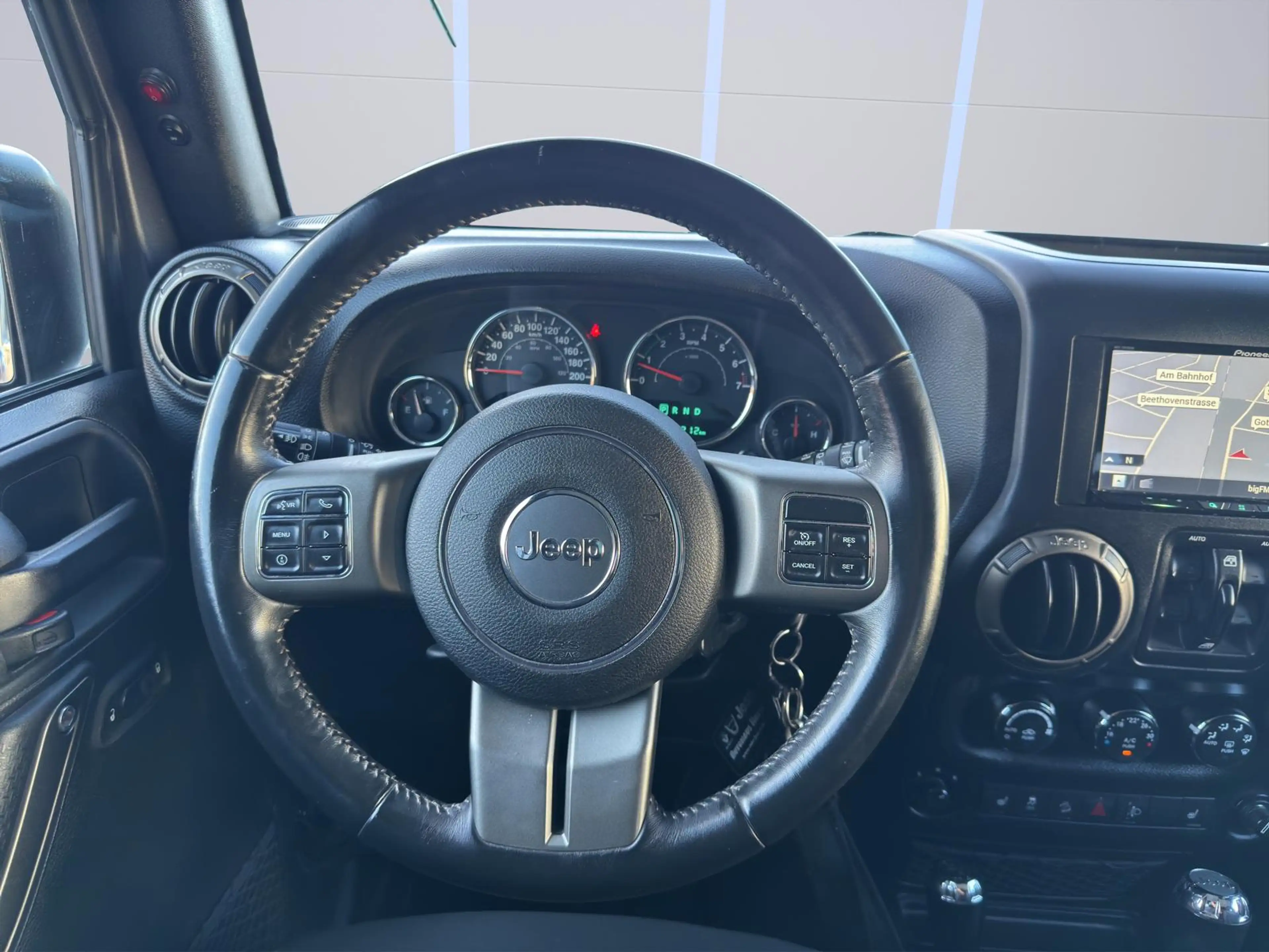 Jeep Wrangler 3.6 *38.000 km* HOCH BREIT WINDE AHK — photo 16