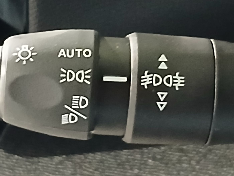 Citroen C4 1.2 PureTech 130 Plus LED SHZ 2xKlima Kam. LM — photo 11
