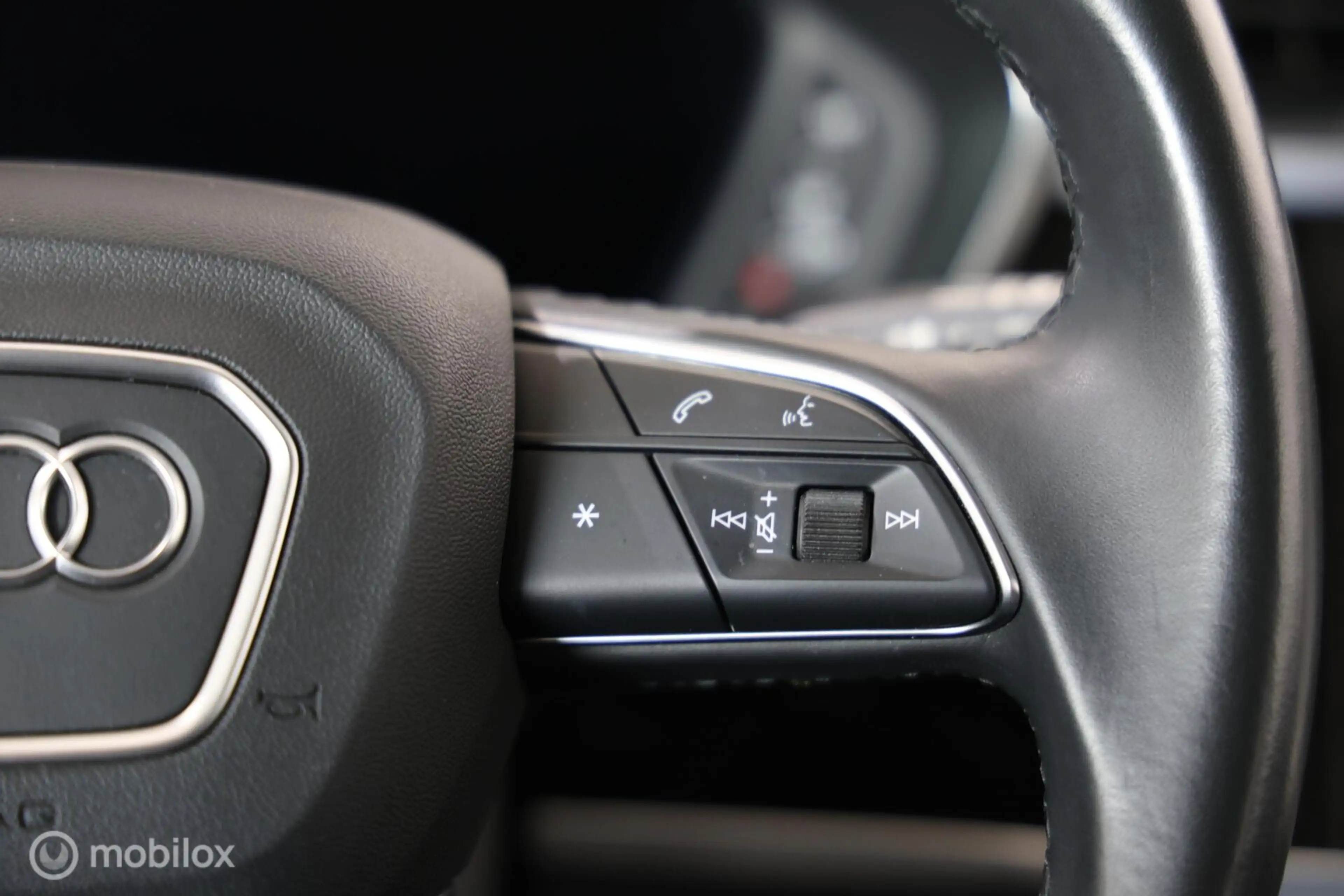 Audi Q3 45 TFSI e Advanced edition - Camera - Stoelverwarm — photo 16