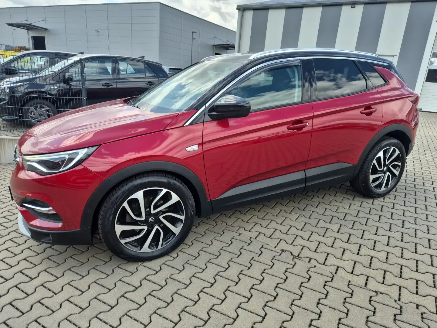 Opel Grandland Ultimate Rot - 2