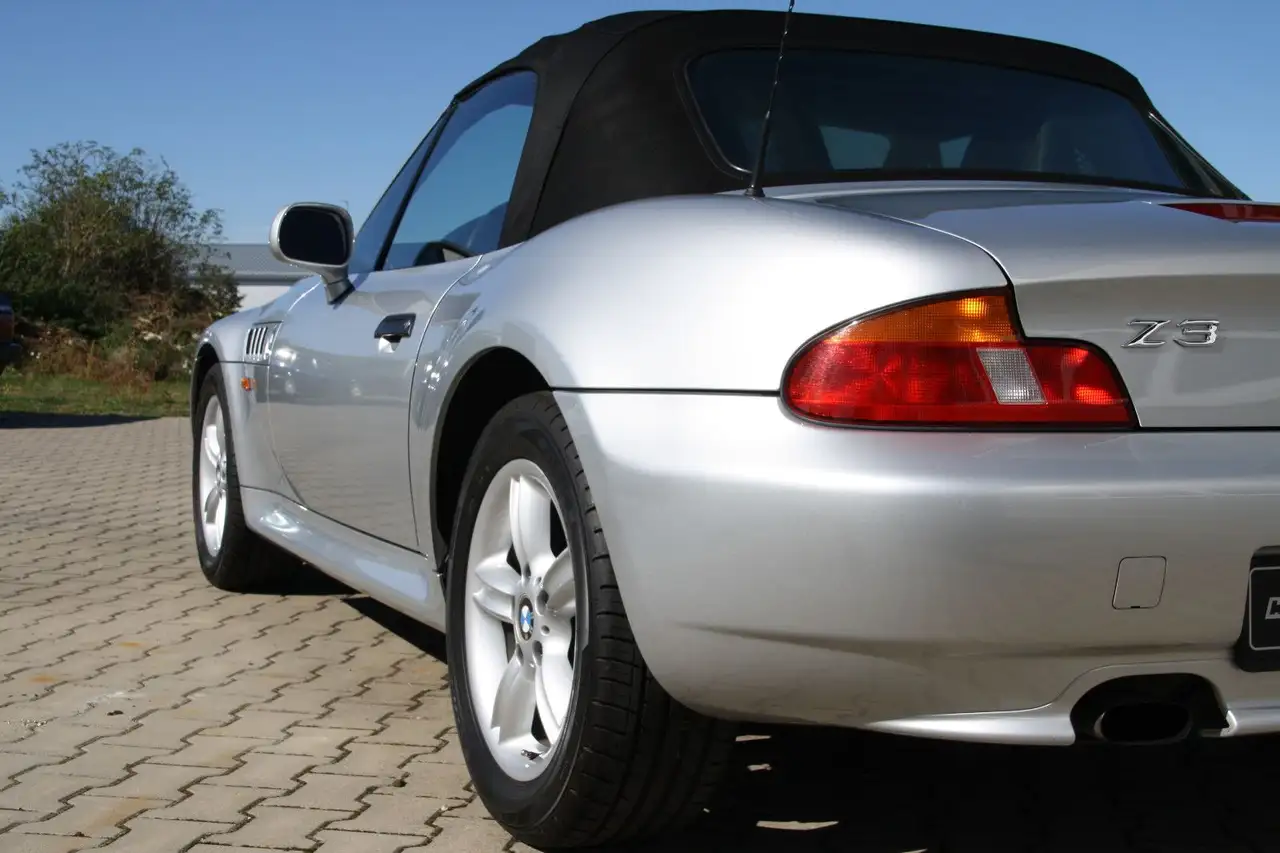 BMW Z3 Roadster 1.8 * KLIMA * Erstlack * SHZ * TOP !, foto 8