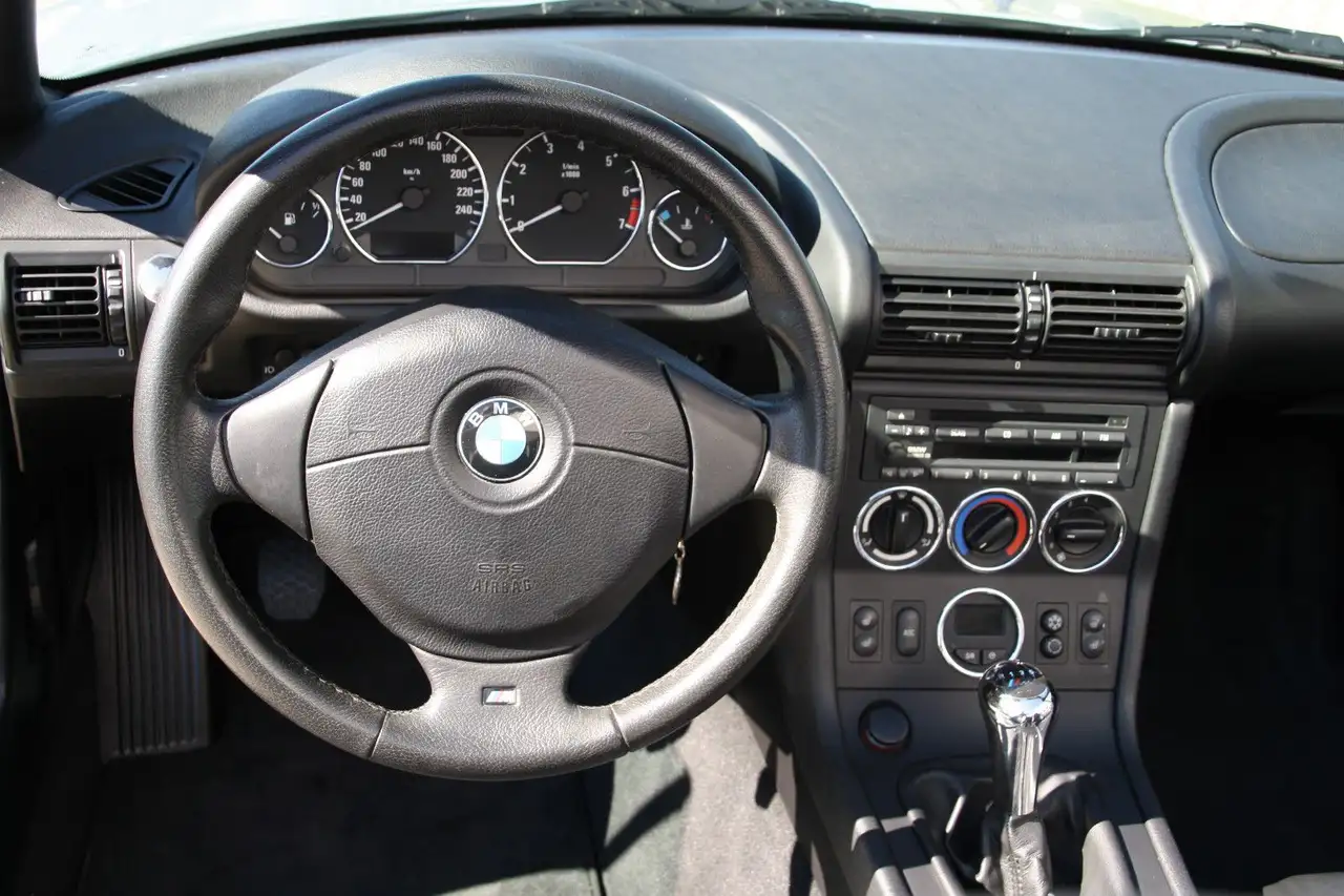 BMW Z3 Roadster 1.8 * KLIMA * Erstlack * SHZ * TOP !, foto 11