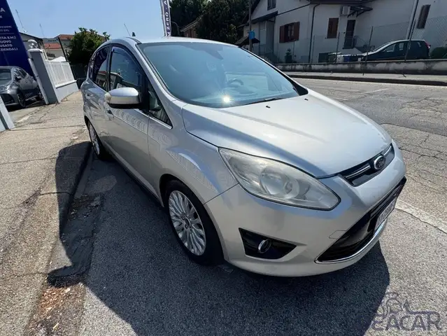 Ford C-Max view 14
