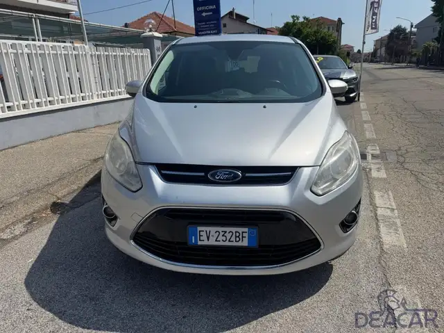 Ford C-Max view 2