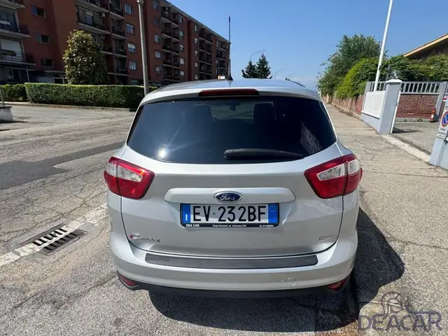 Ford C-Max view 6