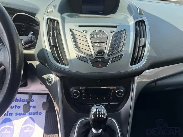Ford C-Max view 12