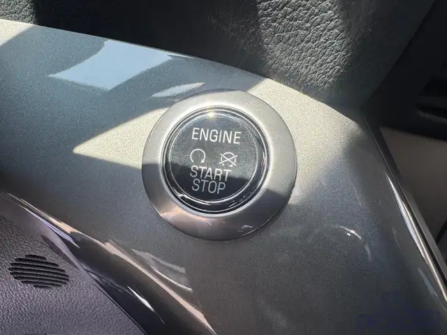 Ford C-Max view 10