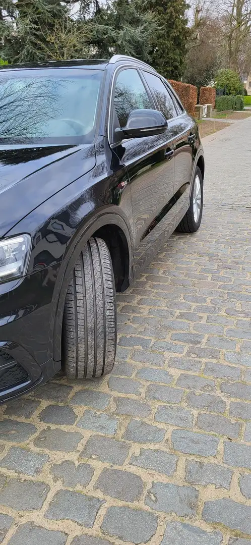 Audi Q3 Q3 2.0 TDI Zwart - 2