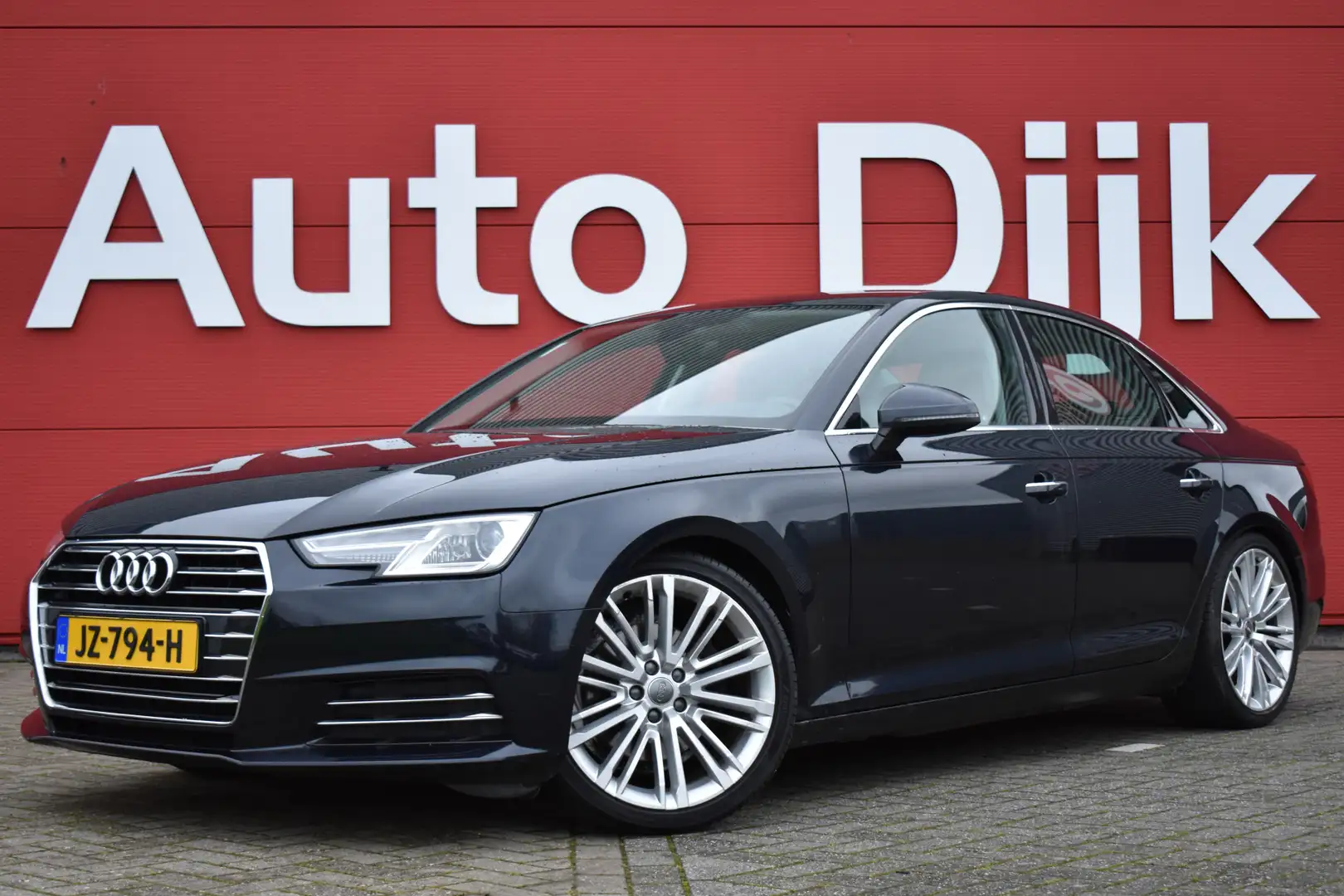 Audi A4 Limousine 2.0 TDI Design Pro Line Bi-Xenon | Leder Blauw - 1