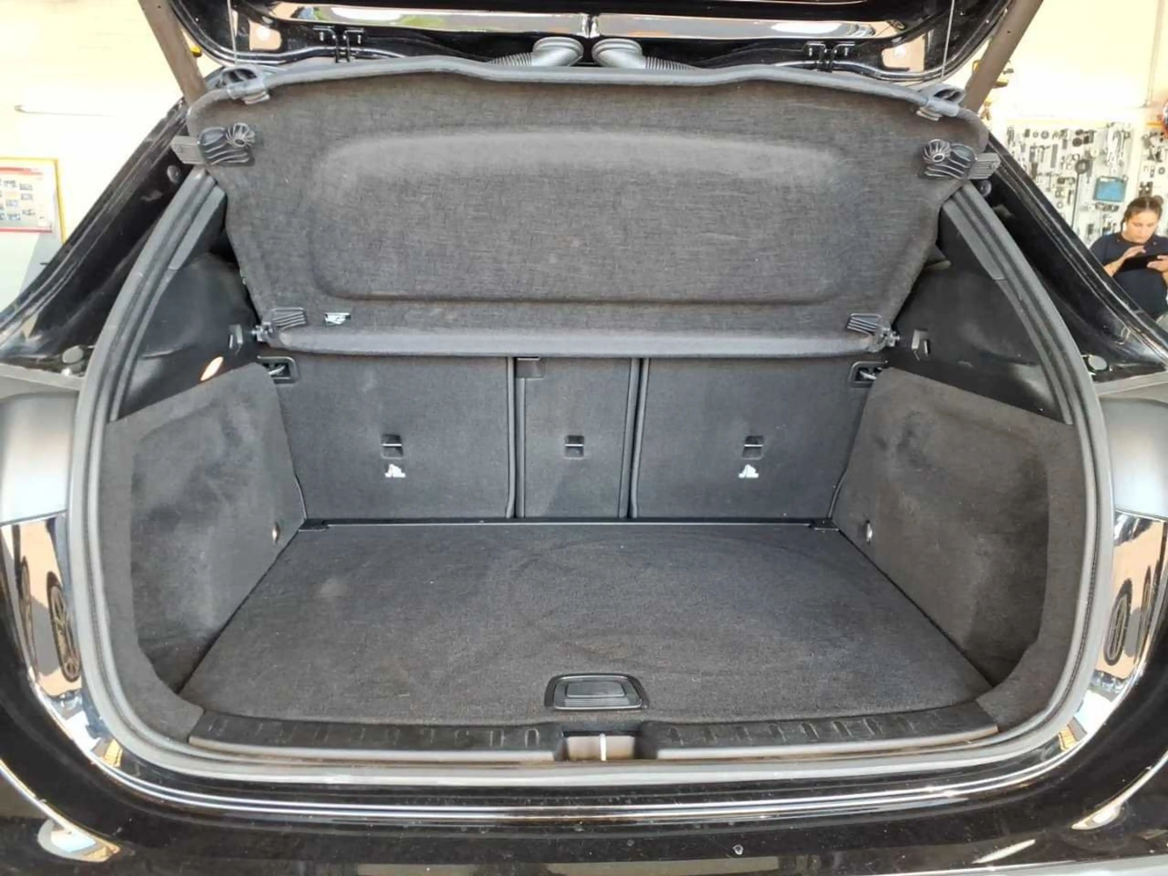 Mercedes-Benz GLA 220 d Progressive 4Matic AHK Pano S-Dach — photo 13