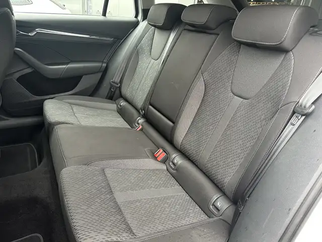 Skoda Octavia view 11