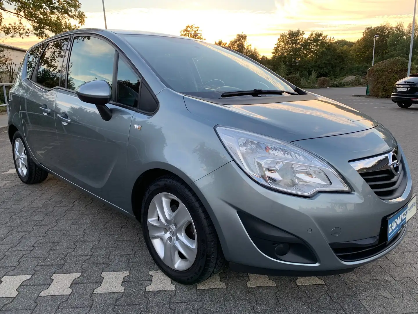 Opel Meriva Meriva 1.4 Innovation*KLIMA*PDC*AT-MOTOR 0(NULL)Km Grau - 2