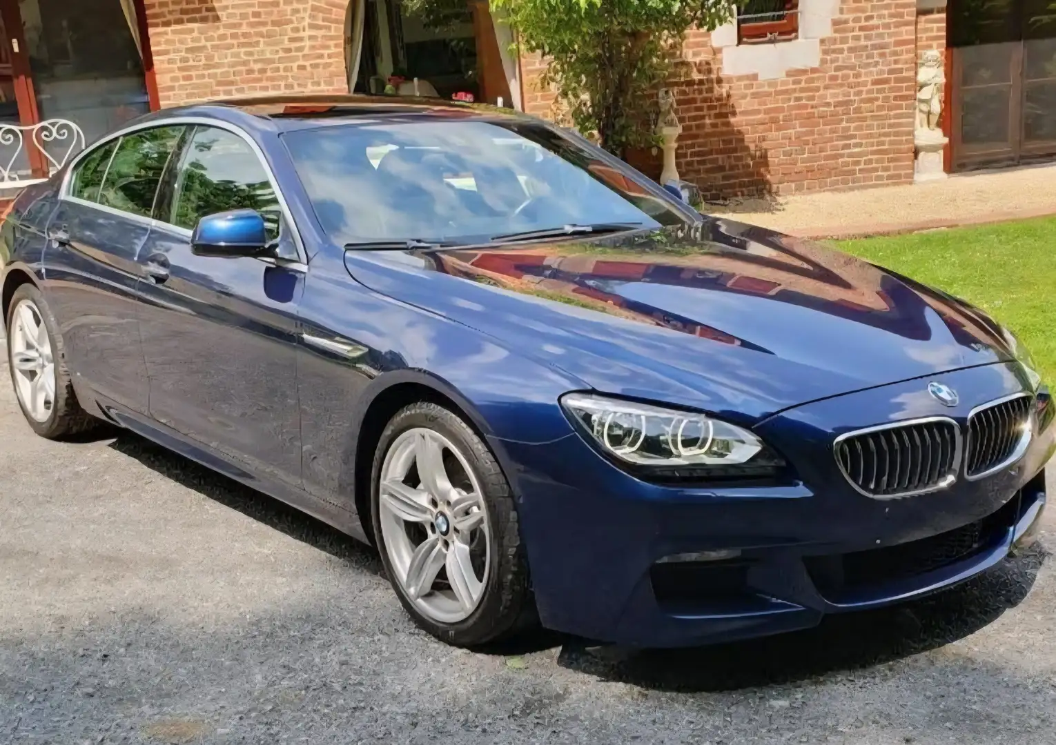 BMW 640 Coupé 640 dXA M Sport Edition Blauw - 1