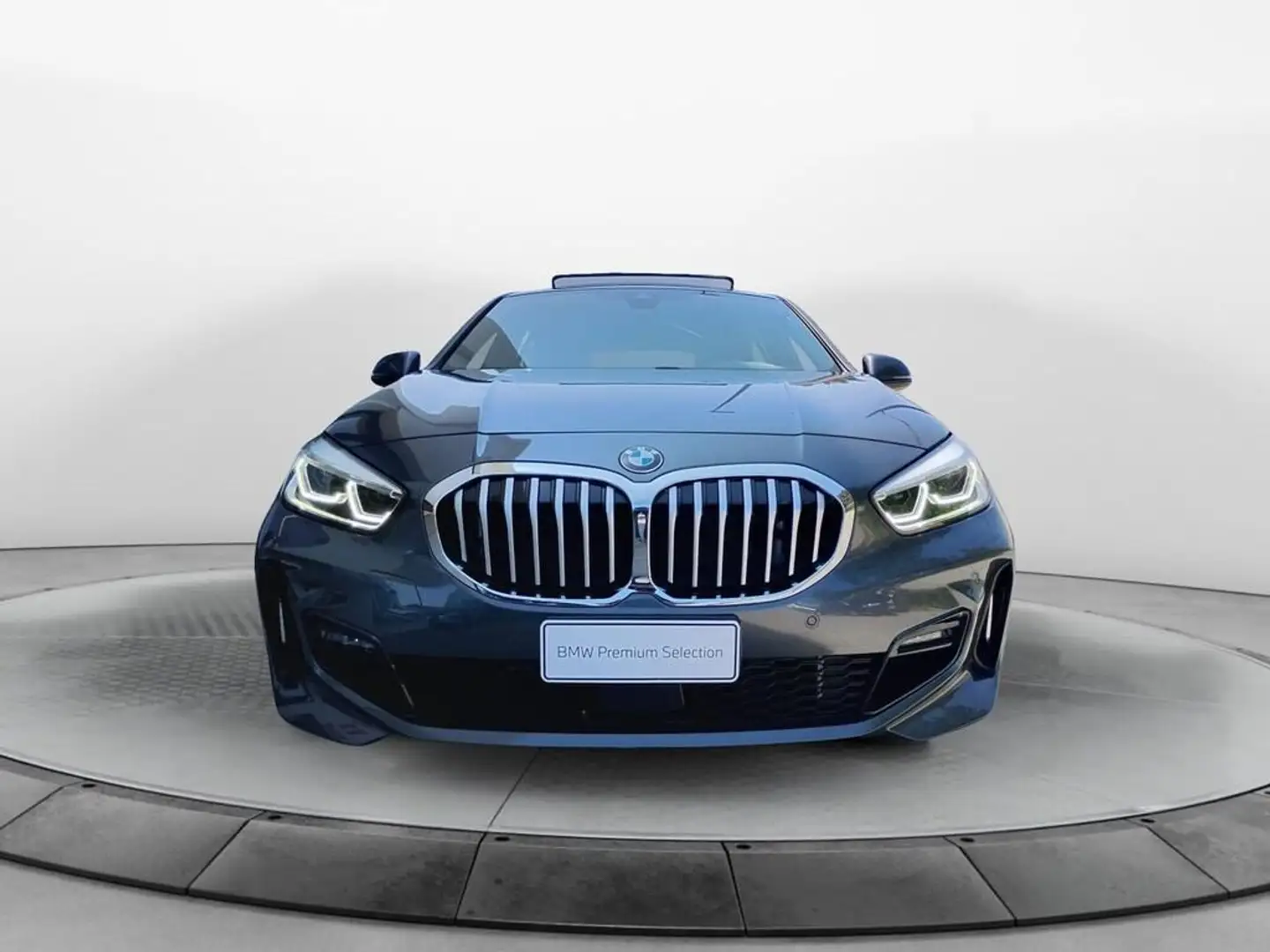 BMW 116 d Msport auto Grau - 2