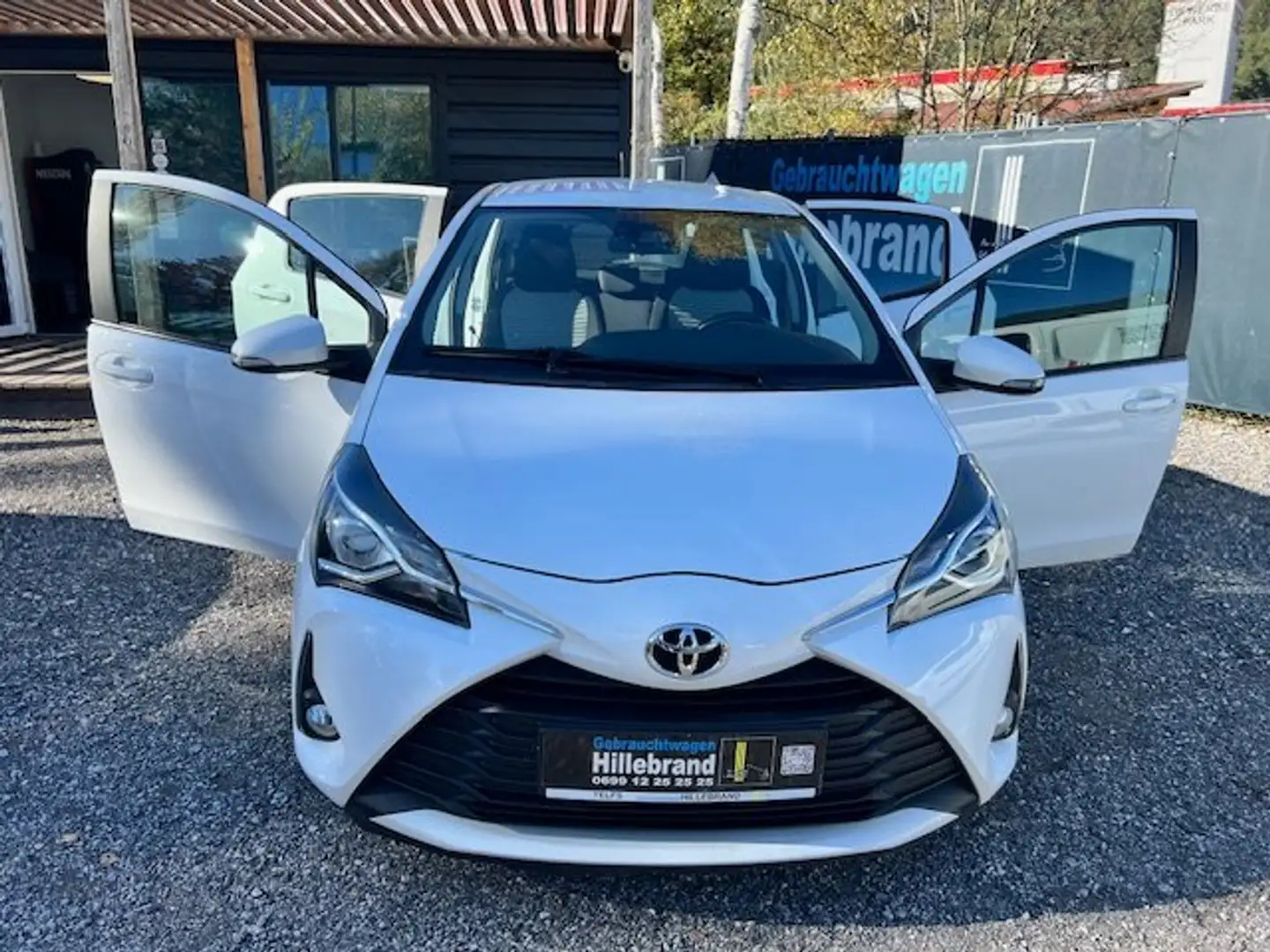 Toyota Yaris 1,0 VVT-i *Active* ERTBESITZ - Mod. 2018 Weiß - 2