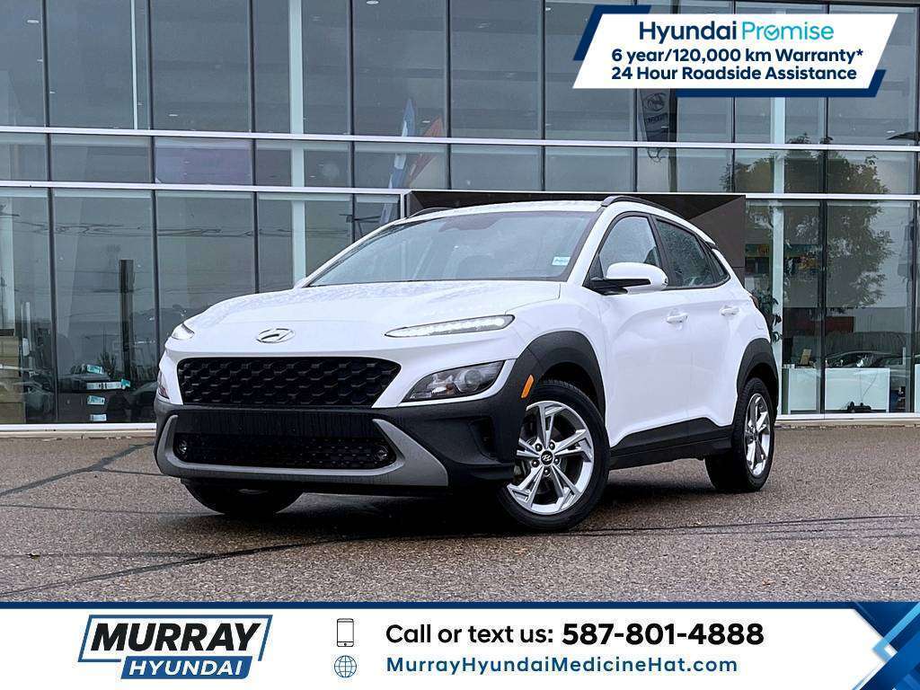 Atlas White 2022 Hyundai Kona SUV / Crossover  Automatic