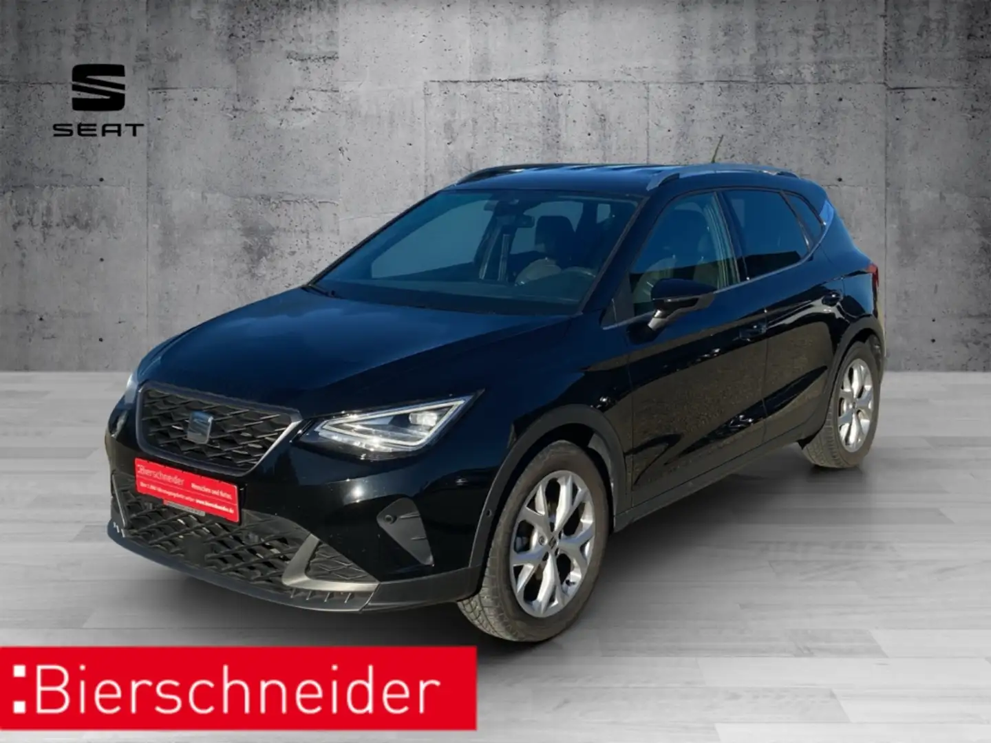 SEAT Arona 1.0 TSI FR 17 LED Navi Kamera ACC Wireless Link Vi Schwarz - 1