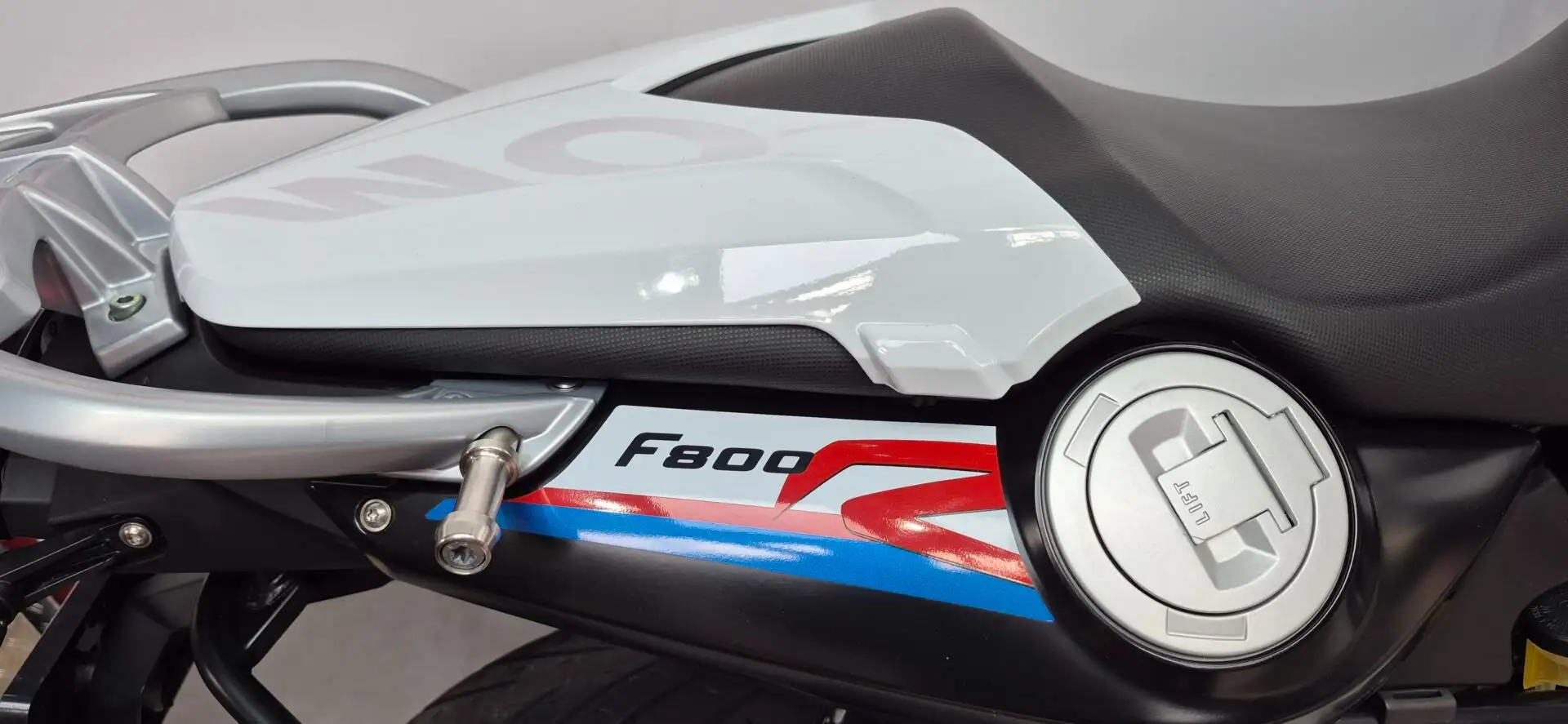 BMW F 800 R ***MOTODOC.BE*** Blanc - 2