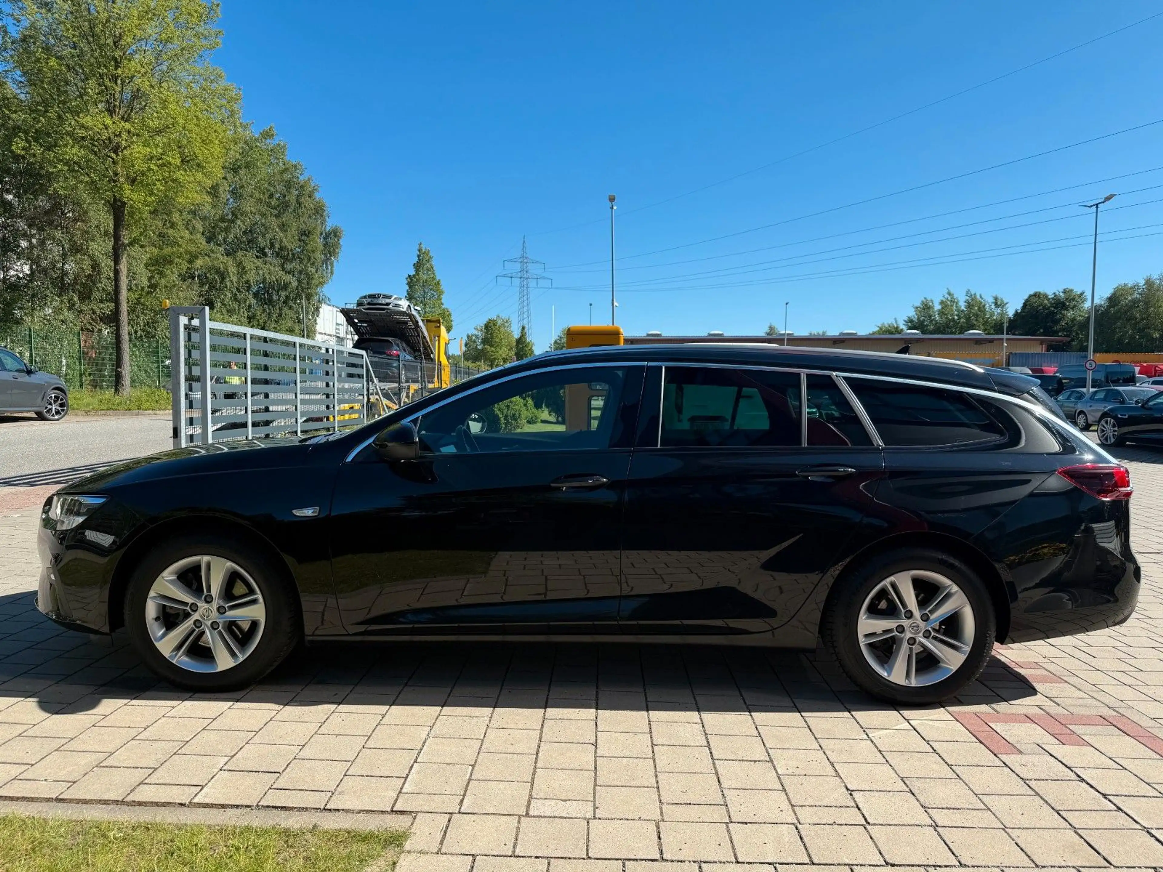 Opel Insignia B Sports Tourer Business(Tüv&Insp.neu) — photo 12