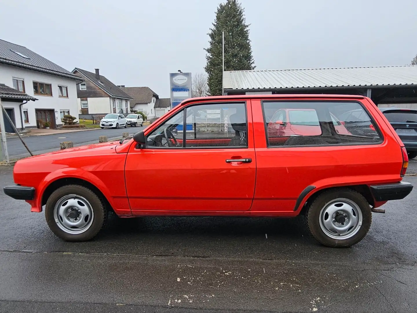 Volkswagen Polo 86C Steilheck Oldtimer Sportsitze Tüv 03/27 Roşu - 2