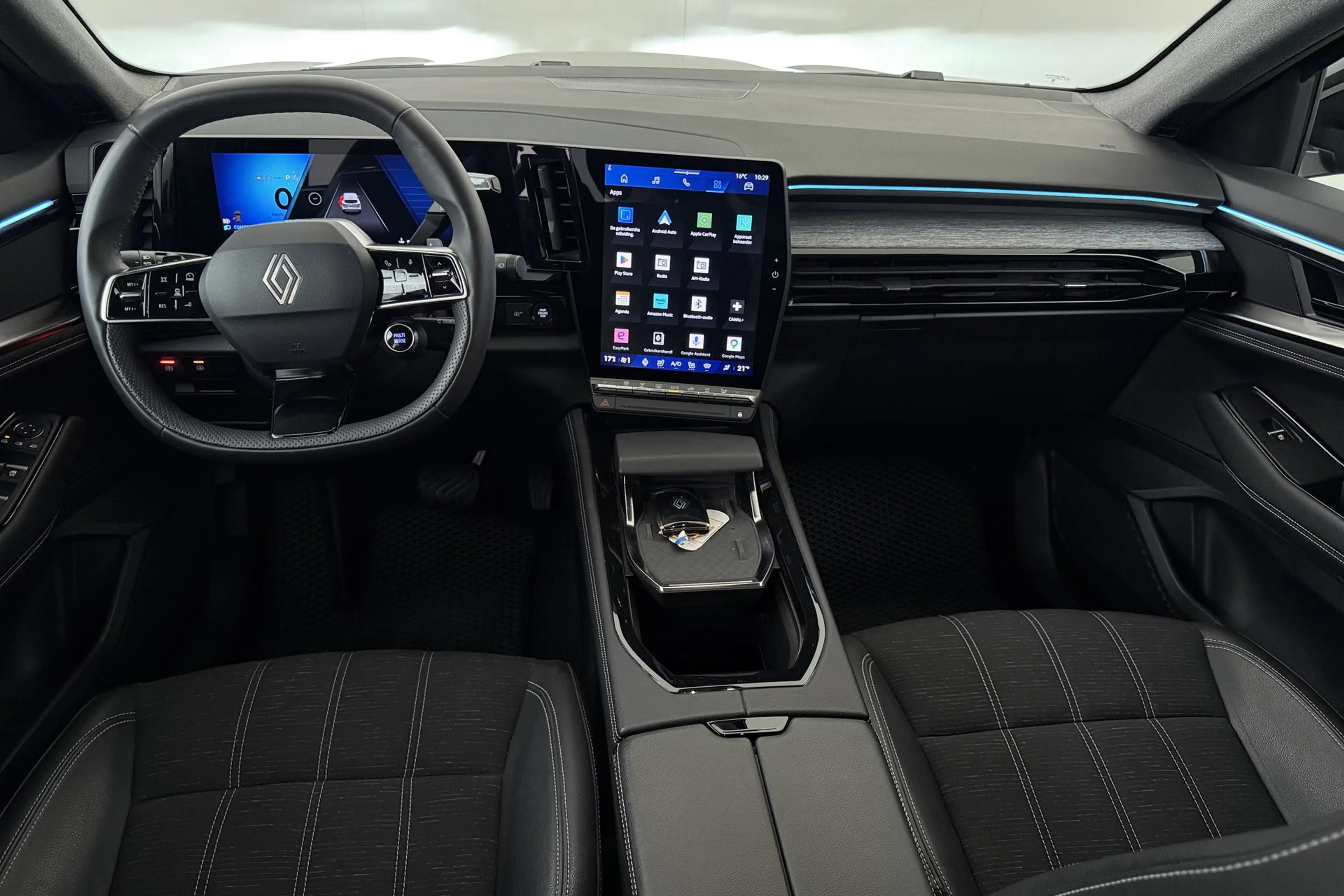 Renault Austral 1.3TCe EDC mHEV + A/T + GPS + CARPLAY + CAMERA + — photo 9