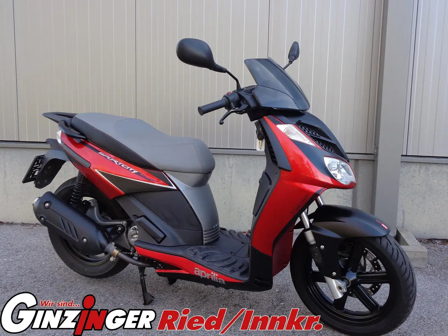 Aprilia Sportcity 125 15 PS Červená - 1