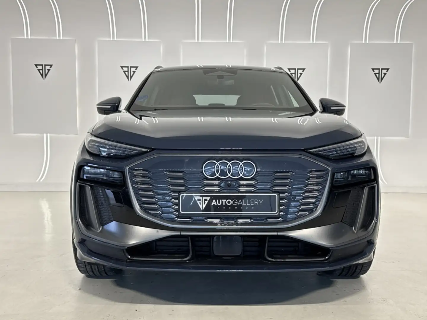 Audi Q6 e-tron quattro S line 285kW 100KWh Azul - 2