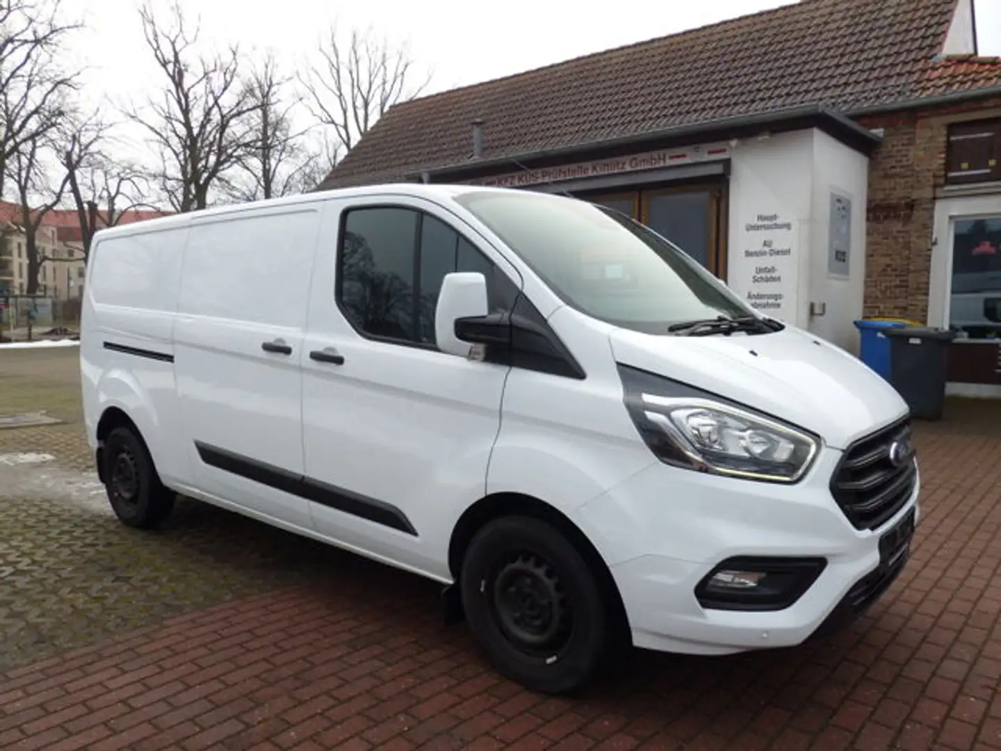 Ford Transit Custom 2.0 TDCi 320 L2 , Klima, AHK Blanc - 2