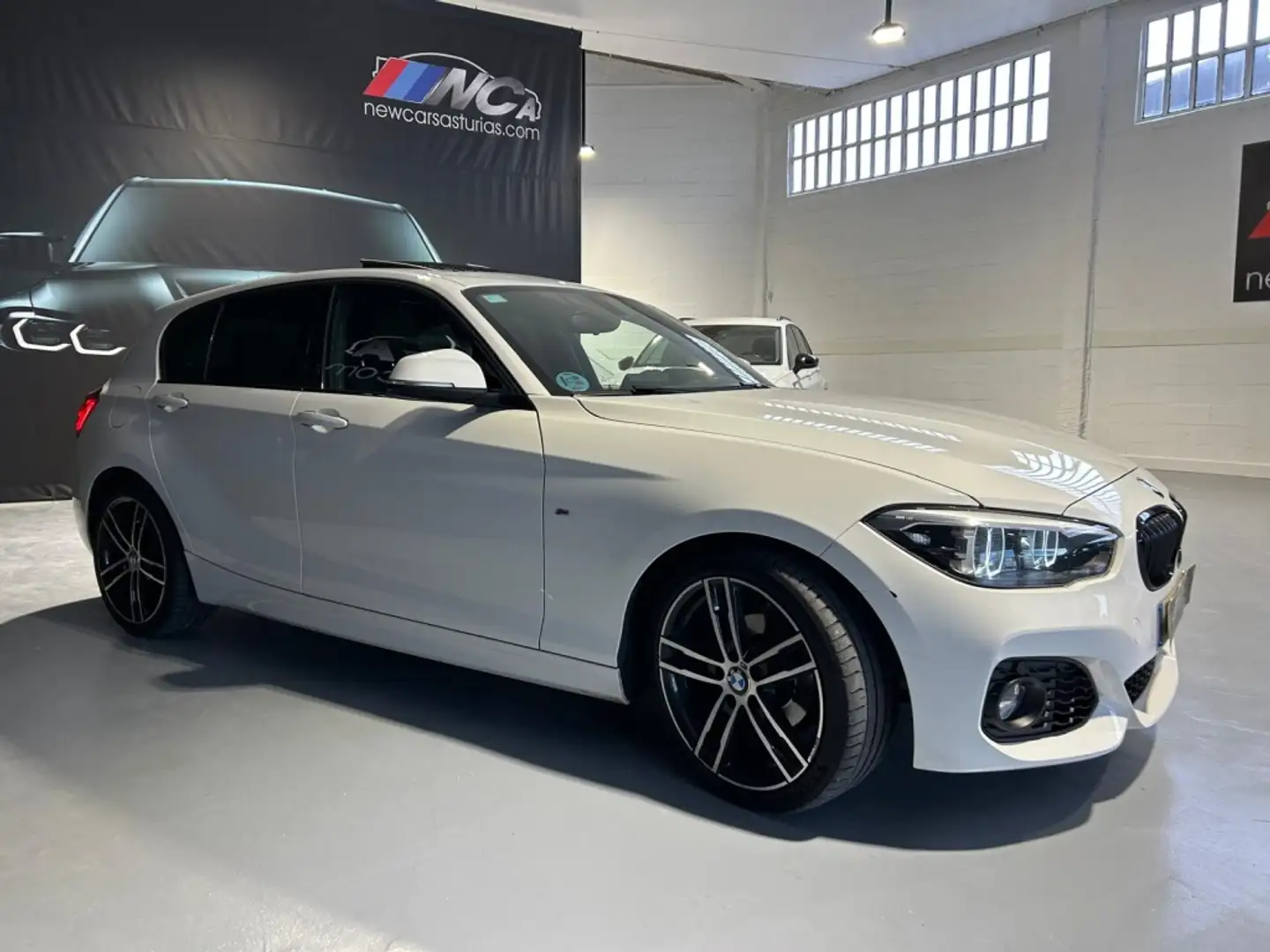 BMW 118 118i Wit - 2